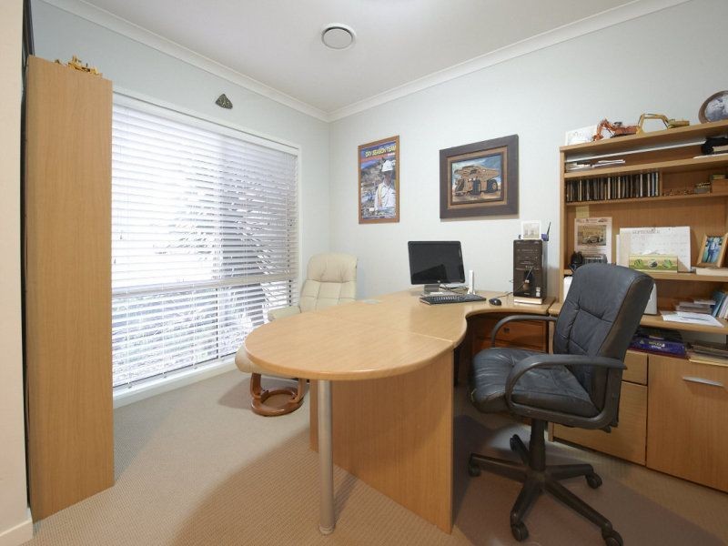 85 Silky Oak Ave, Moggill QLD 4070