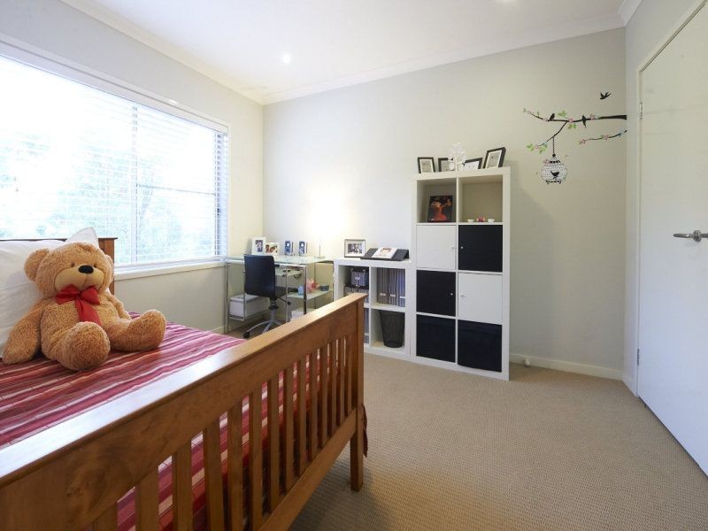 85 Silky Oak Ave, Moggill QLD 4070