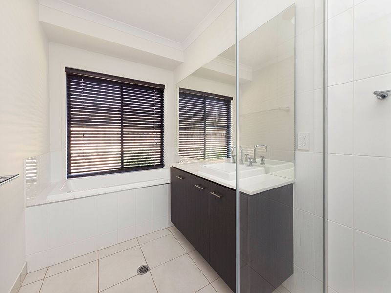 36 Paperbark Circuit, Moggill QLD 4070