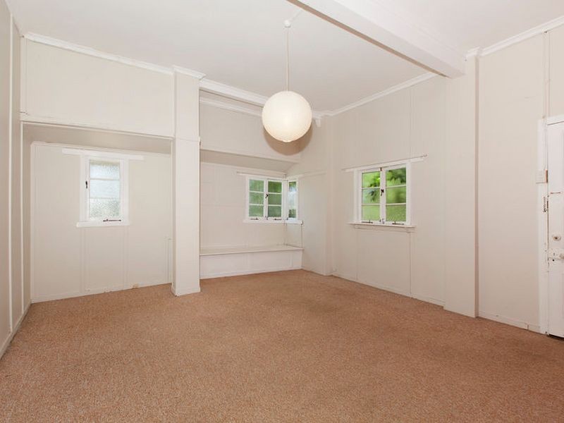 17 Crowther Street, West End QLD 4101