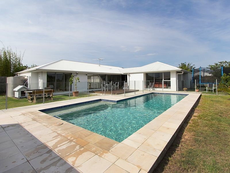 18 Witty Road, Moggill QLD 4070