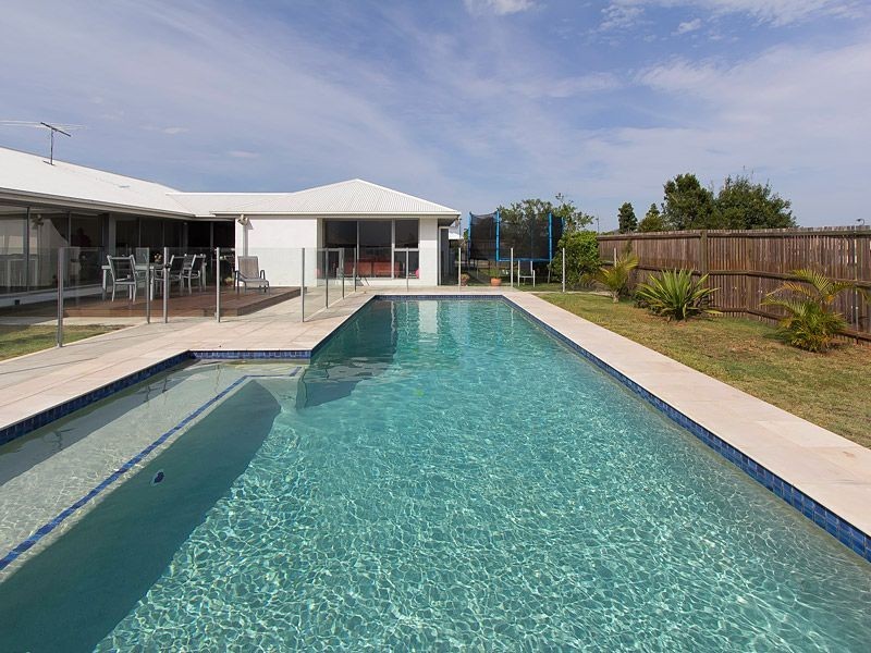 18 Witty Road, Moggill QLD 4070