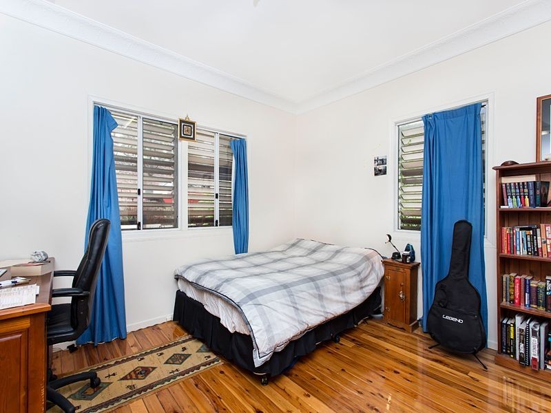 168 Highland Terrace, St Lucia QLD 4067