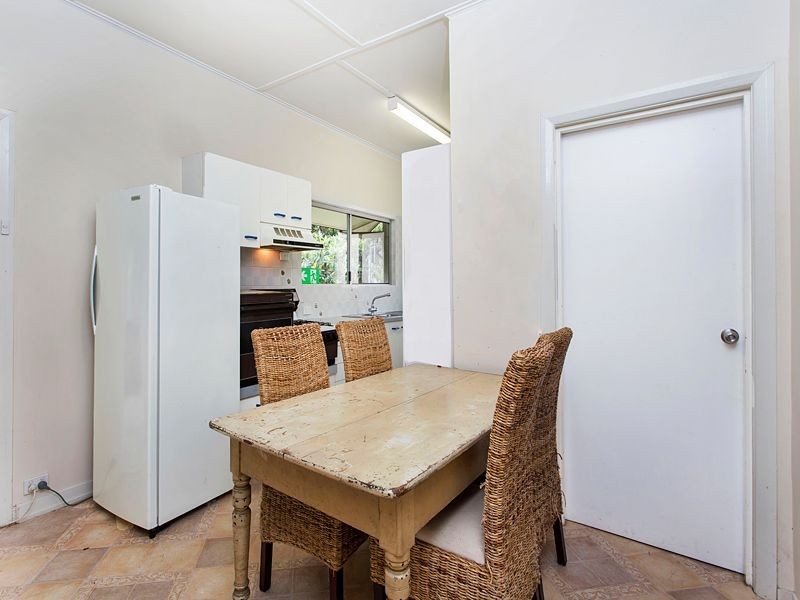 168 Highland Terrace, St Lucia QLD 4067