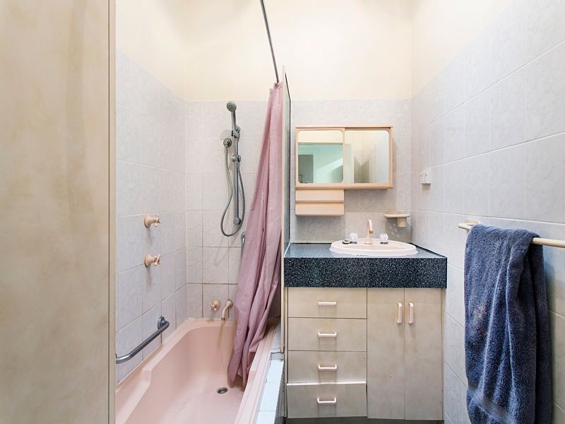 168 Highland Terrace, St Lucia QLD 4067