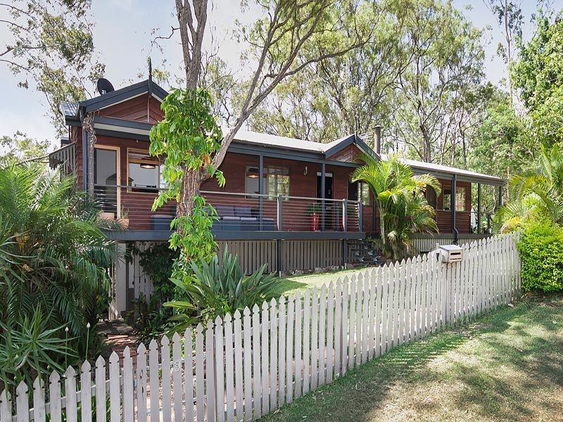 1 Quahlee Grove, Karana Downs QLD 4306