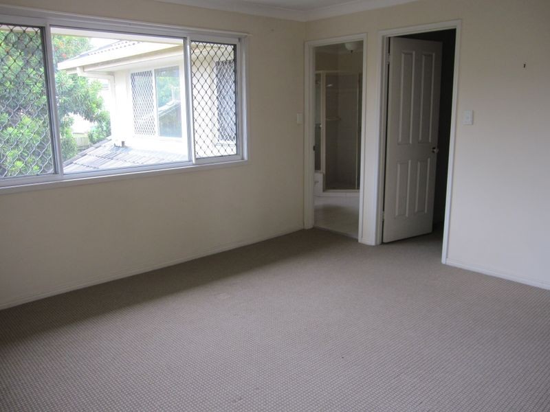 3 Teague Court, Wishart QLD 4122