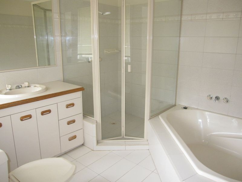 3 Teague Court, Wishart QLD 4122