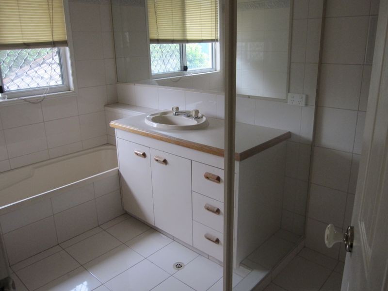 3 Teague Court, Wishart QLD 4122