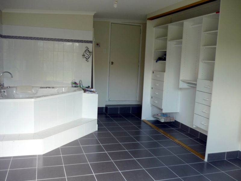 42 Laurieston Street, Sunnybank Hills QLD 4109