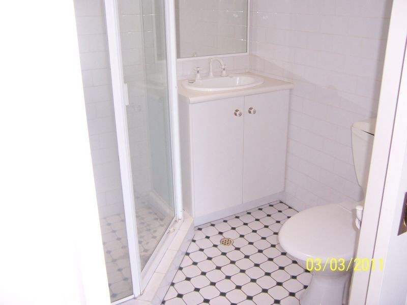 2/31 Merinda Street, Greenslopes QLD 4120