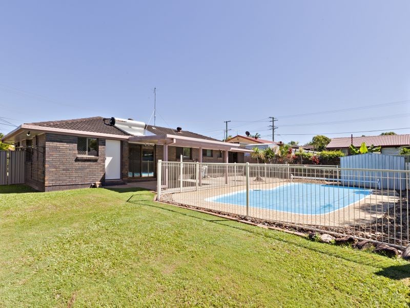 4 Springfield Crescent, Daisy Hill QLD 4127