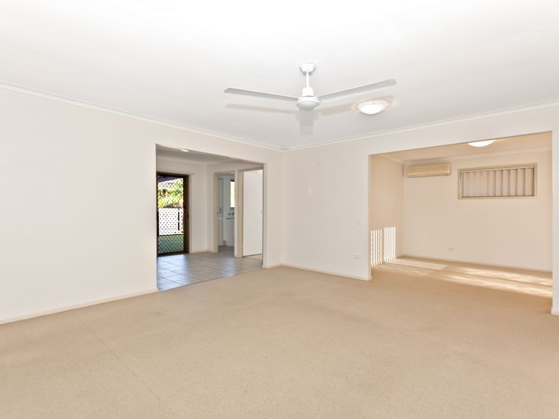 4 Springfield Crescent, Daisy Hill QLD 4127