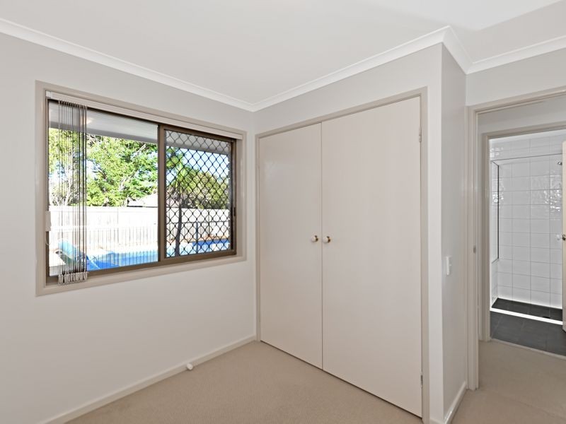 4 Springfield Crescent, Daisy Hill QLD 4127