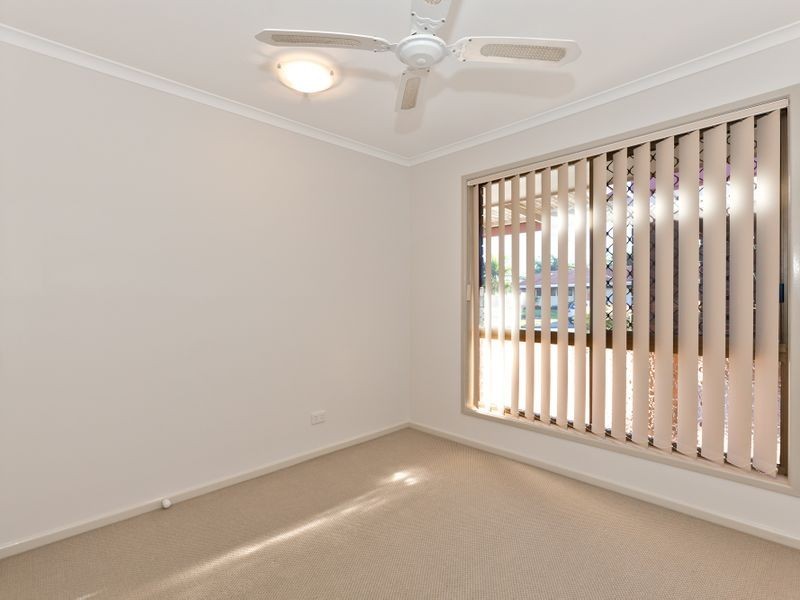 4 Springfield Crescent, Daisy Hill QLD 4127