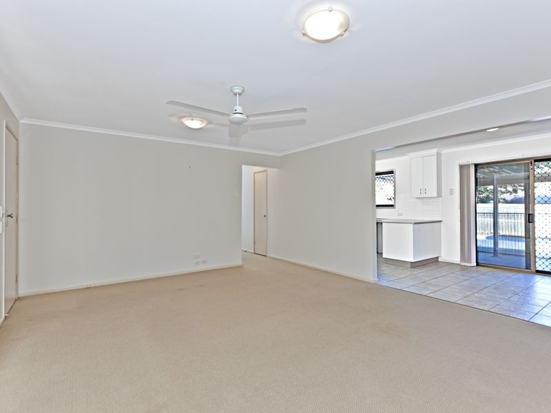 4 Springfield Crescent, Daisy Hill QLD 4127