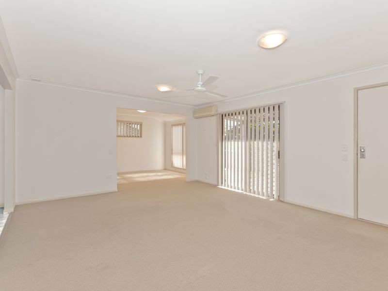 4 Springfield Crescent, Daisy Hill QLD 4127