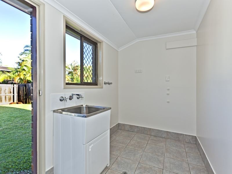 4 Springfield Crescent, Daisy Hill QLD 4127
