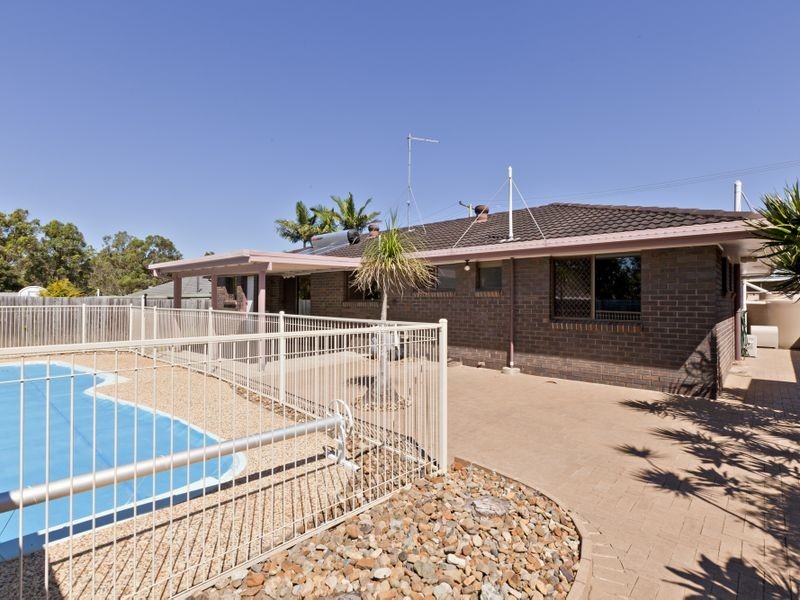 4 Springfield Crescent, Daisy Hill QLD 4127