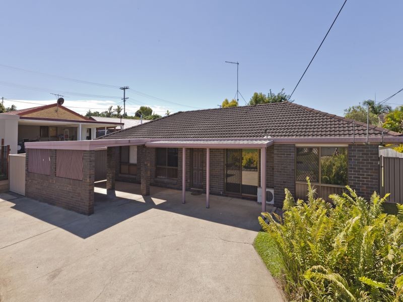 4 Springfield Crescent, Daisy Hill QLD 4127