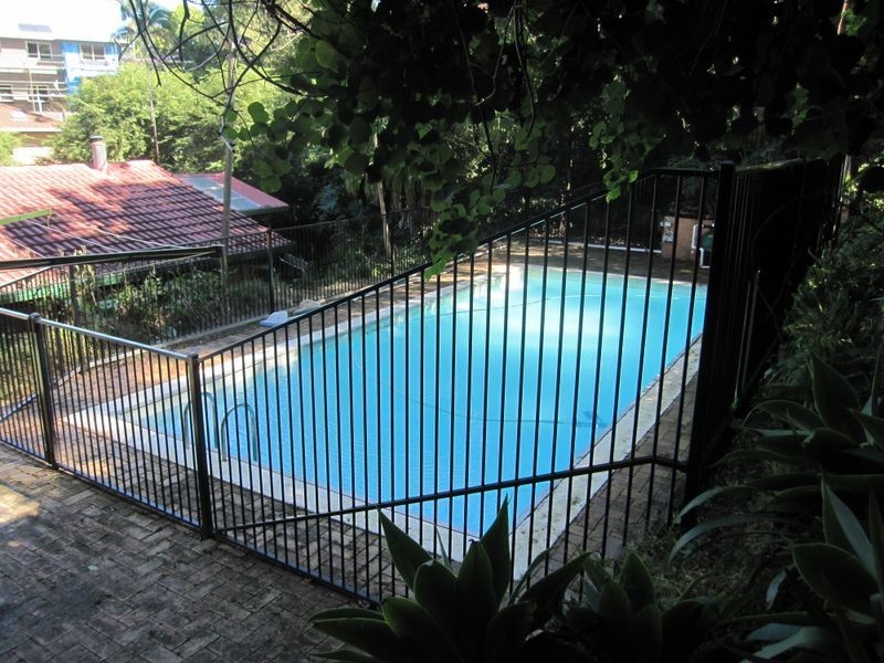 24 Dodwell Street, Holland Park West QLD 4121