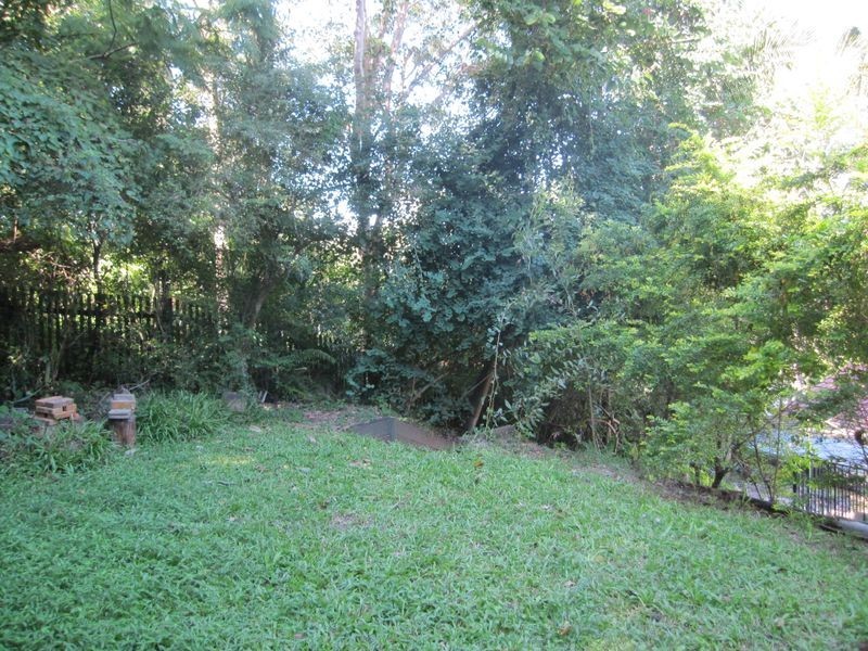 24 Dodwell Street, Holland Park West QLD 4121