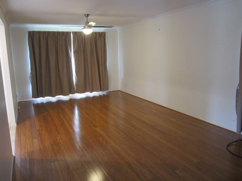 5 Apple Blossom Place, Eight Mile Plains QLD 4113