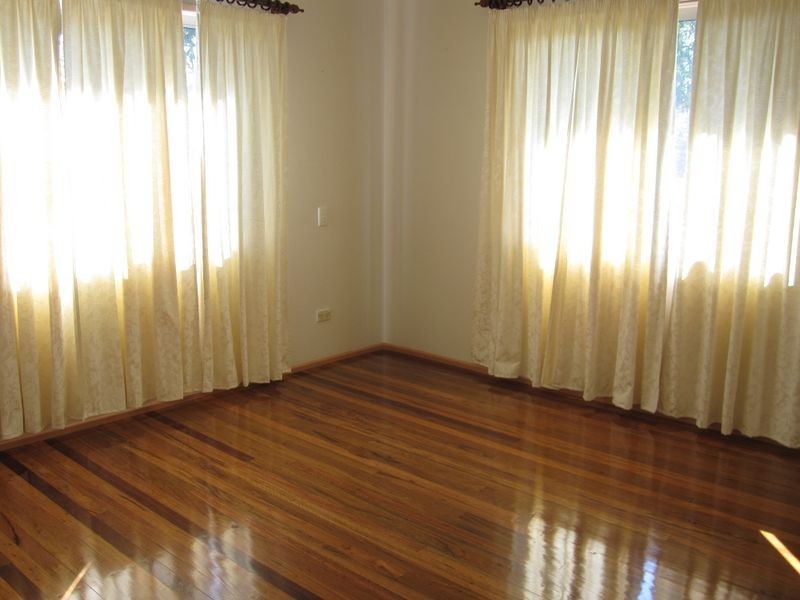 30 Lumley Street, Upper Mount Gravatt QLD 4122