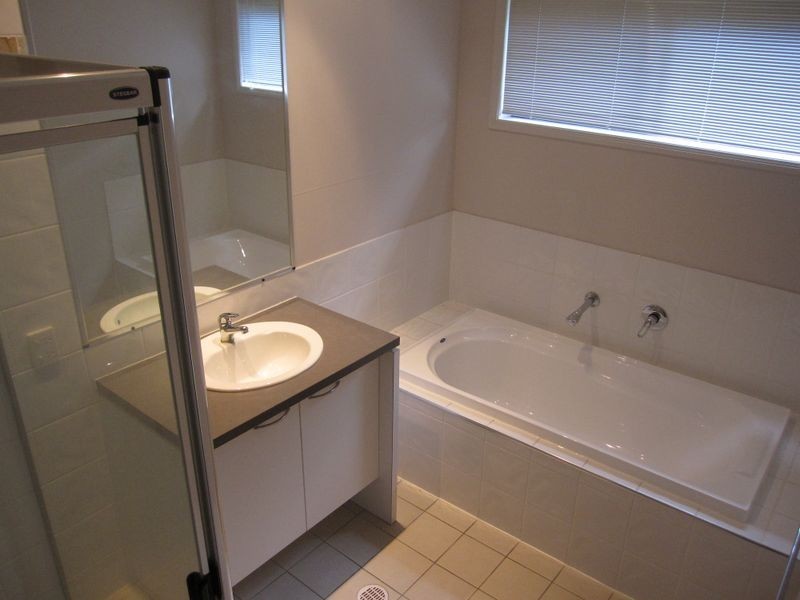 116 Tristania Way, Mount Gravatt East QLD 4122