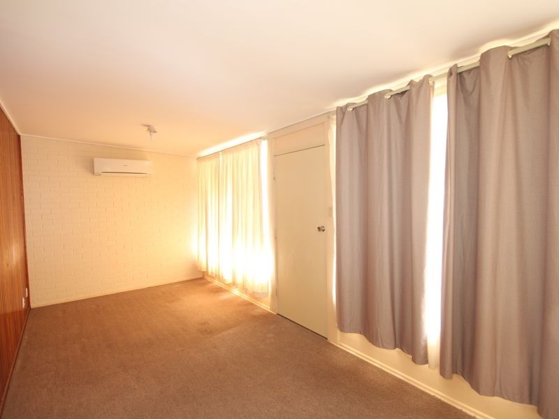 4/894 Logan Road, Holland Park QLD 4121