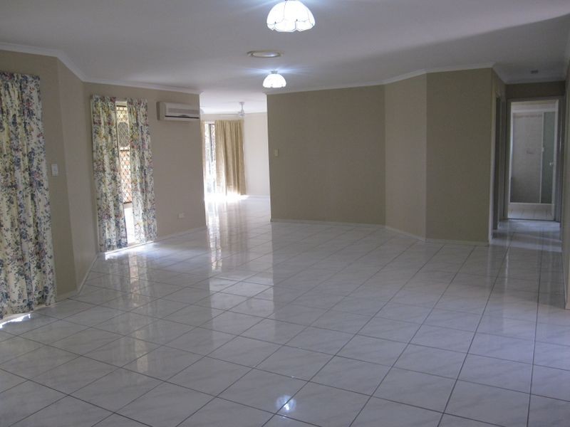 110 Holmead Street, Eight Mile Plains QLD 4113