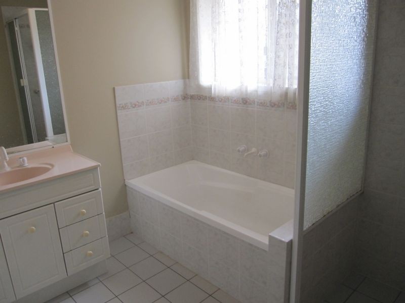 110 Holmead Street, Eight Mile Plains QLD 4113