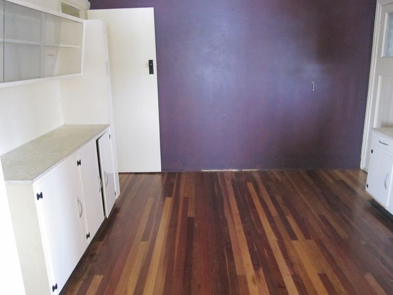 15 Mountain Street, Mount Gravatt QLD 4122