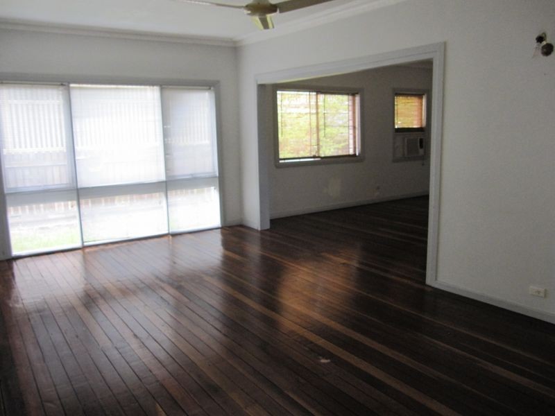 84 Kempsie Rd, Upper Mount Gravatt QLD 4122