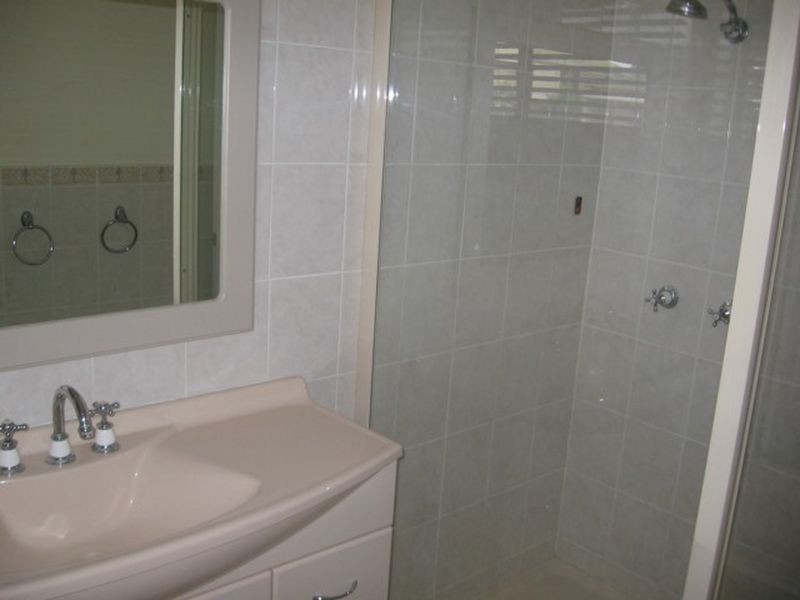 38 Dirkala Street, Mansfield QLD 4122