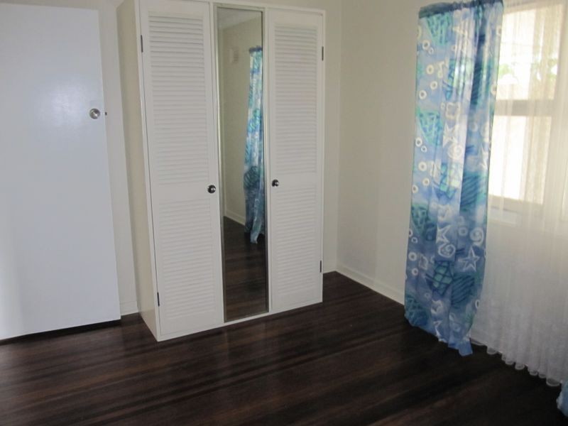 1 Enfield Street, Mount Gravatt East QLD 4122