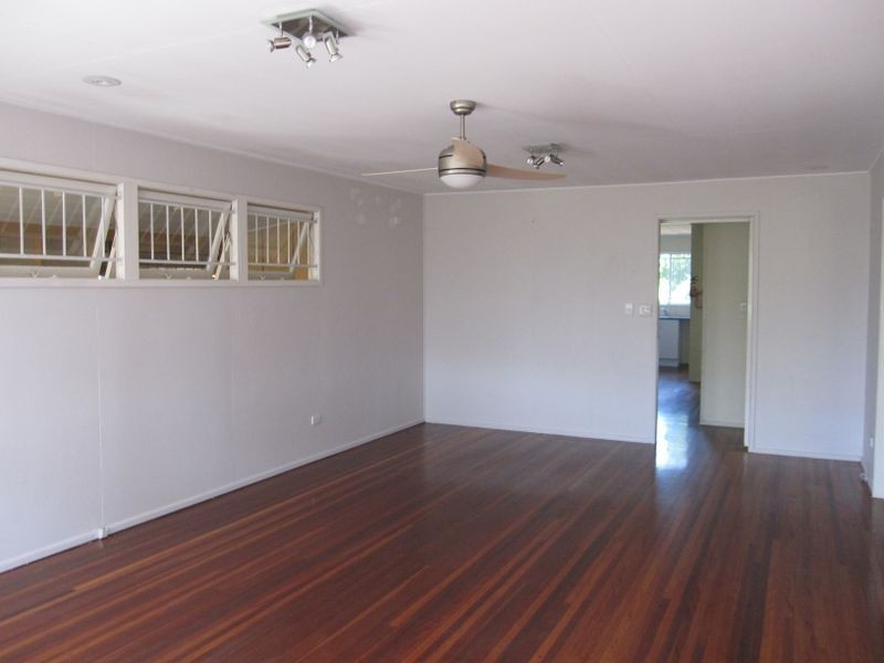 16 Pickworth Street, Upper Mount Gravatt QLD 4122