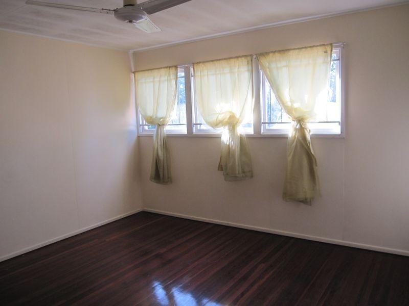 16 Pickworth Street, Upper Mount Gravatt QLD 4122