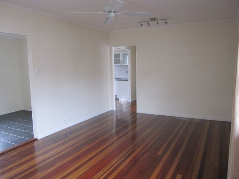 71 Perkins St, Upper Mount Gravatt QLD 4122