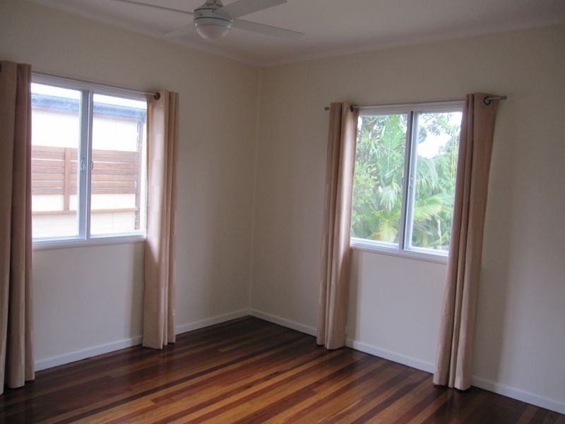 71 Perkins St, Upper Mount Gravatt QLD 4122