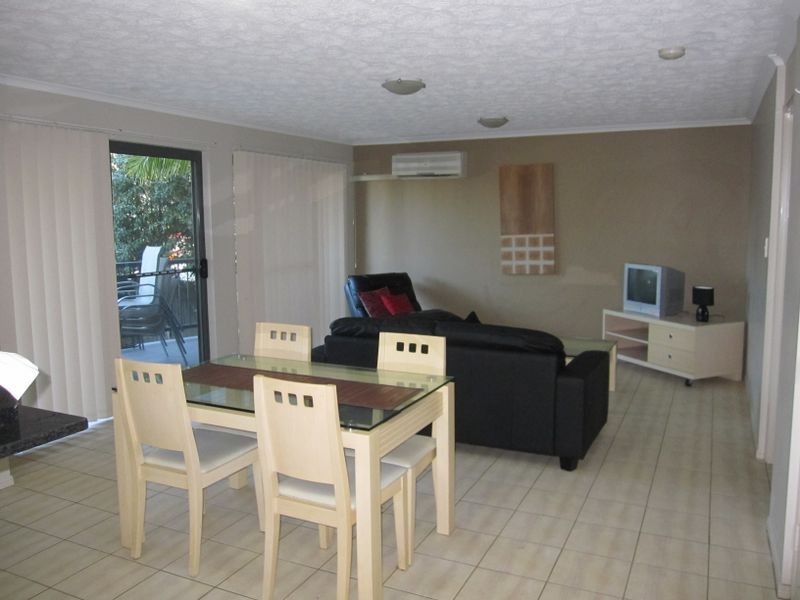 27/4 Omeo Street, Macgregor QLD 4109