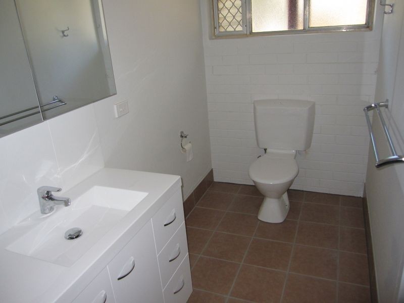 1/33 Knight Street, Greenslopes QLD 4120