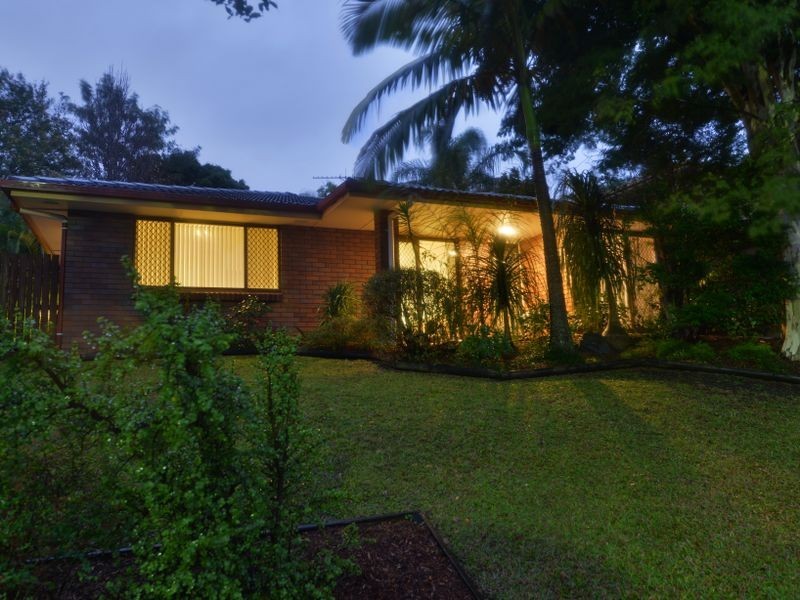 22 Barcelona Street, Wishart QLD 4122