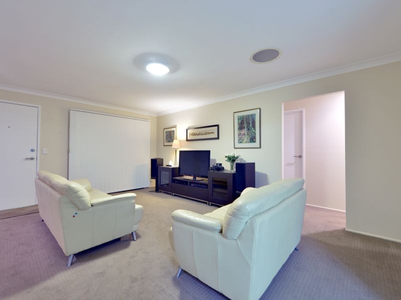 22 Barcelona Street, Wishart QLD 4122