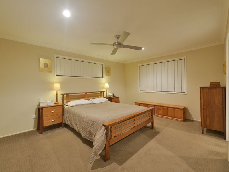 22 Barcelona Street, Wishart QLD 4122