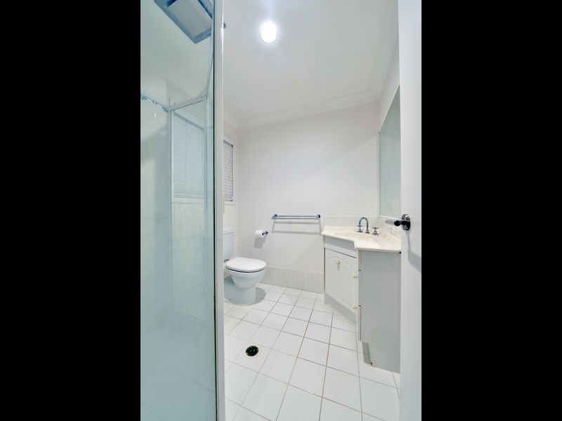 22 Barcelona Street, Wishart QLD 4122