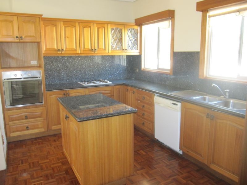 715 Cavendish Road, Holland Park QLD 4121