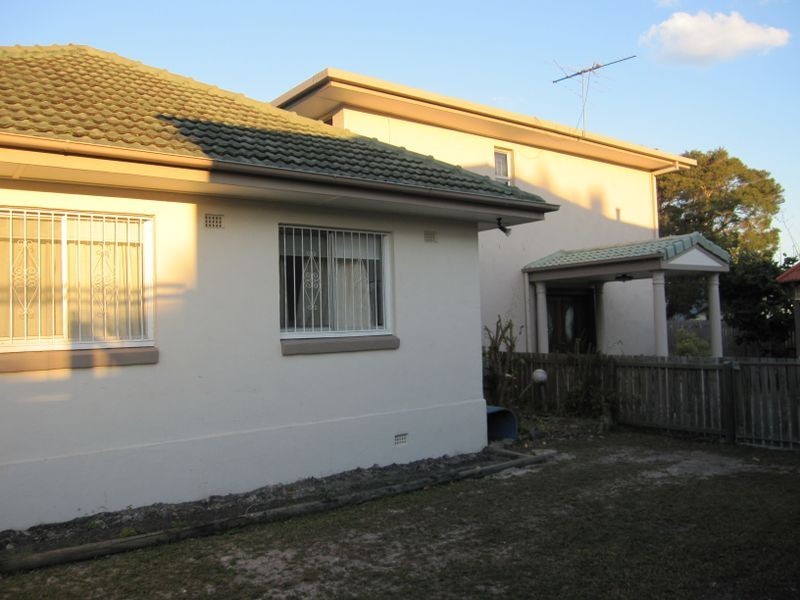 715 Cavendish Road, Holland Park QLD 4121