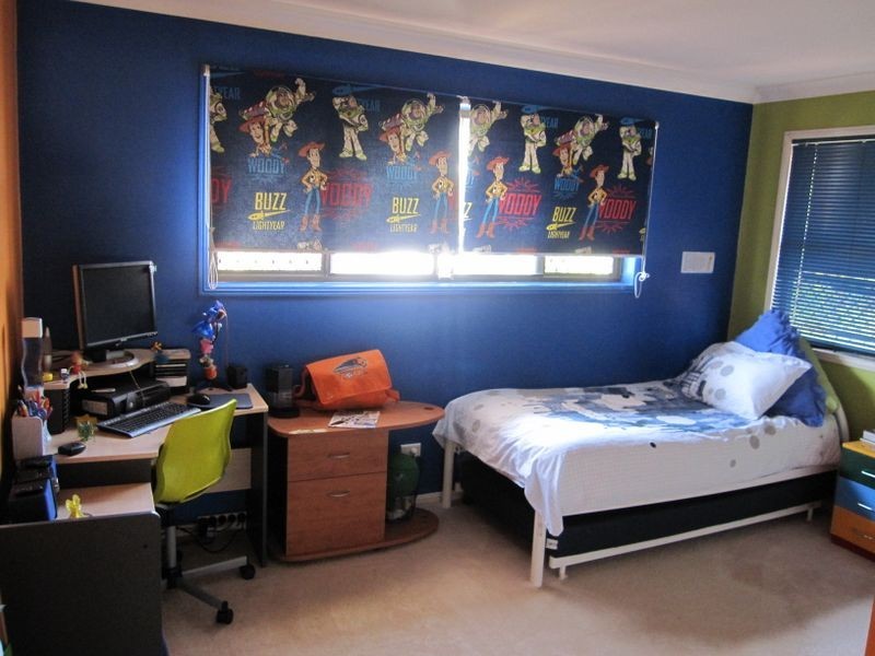 4 Kensington Place, Wishart QLD 4122