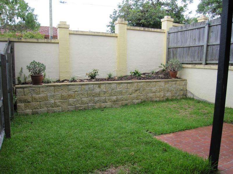 2/56 Rise Street, Mount Gravatt East QLD 4122